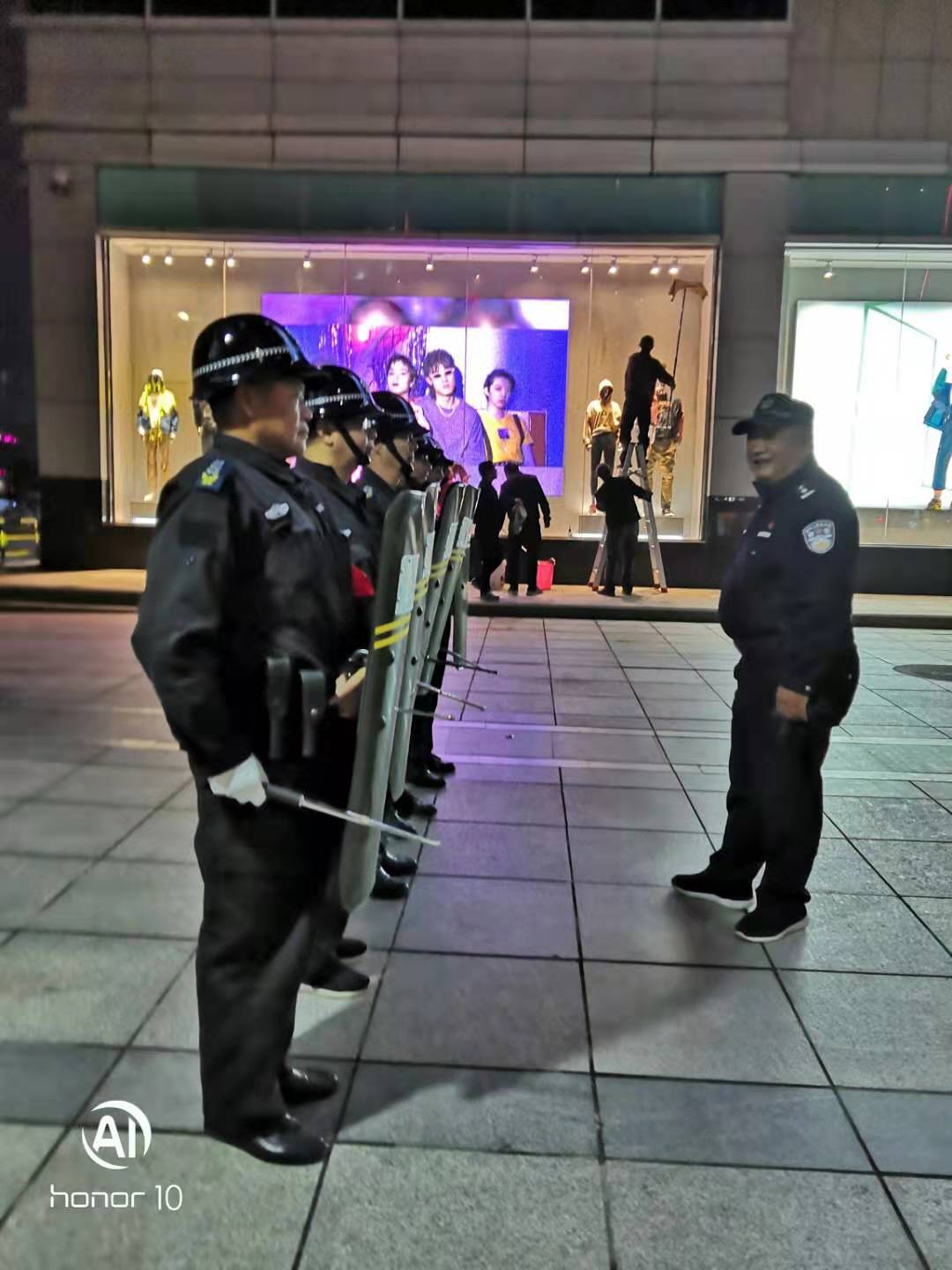 大家知道保安員是什么嗎？下面跟著襄陽戎安的介紹一起了解下吧！